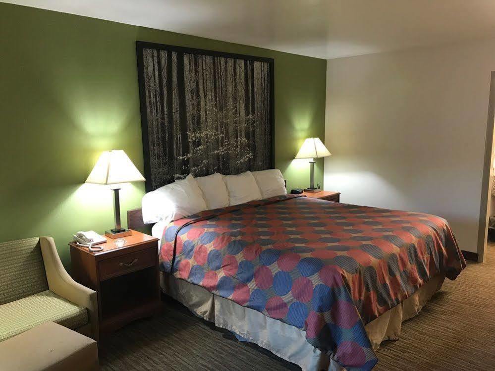 Baymont By Wyndham Cave City Bagian luar foto