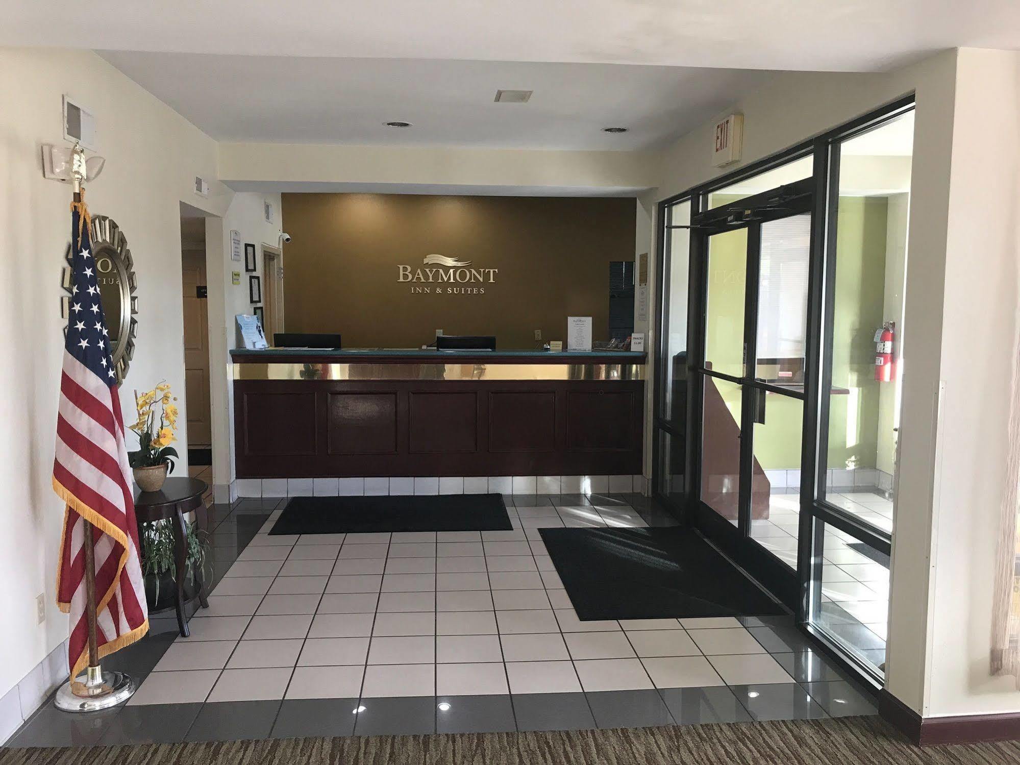 Baymont By Wyndham Cave City Bagian luar foto