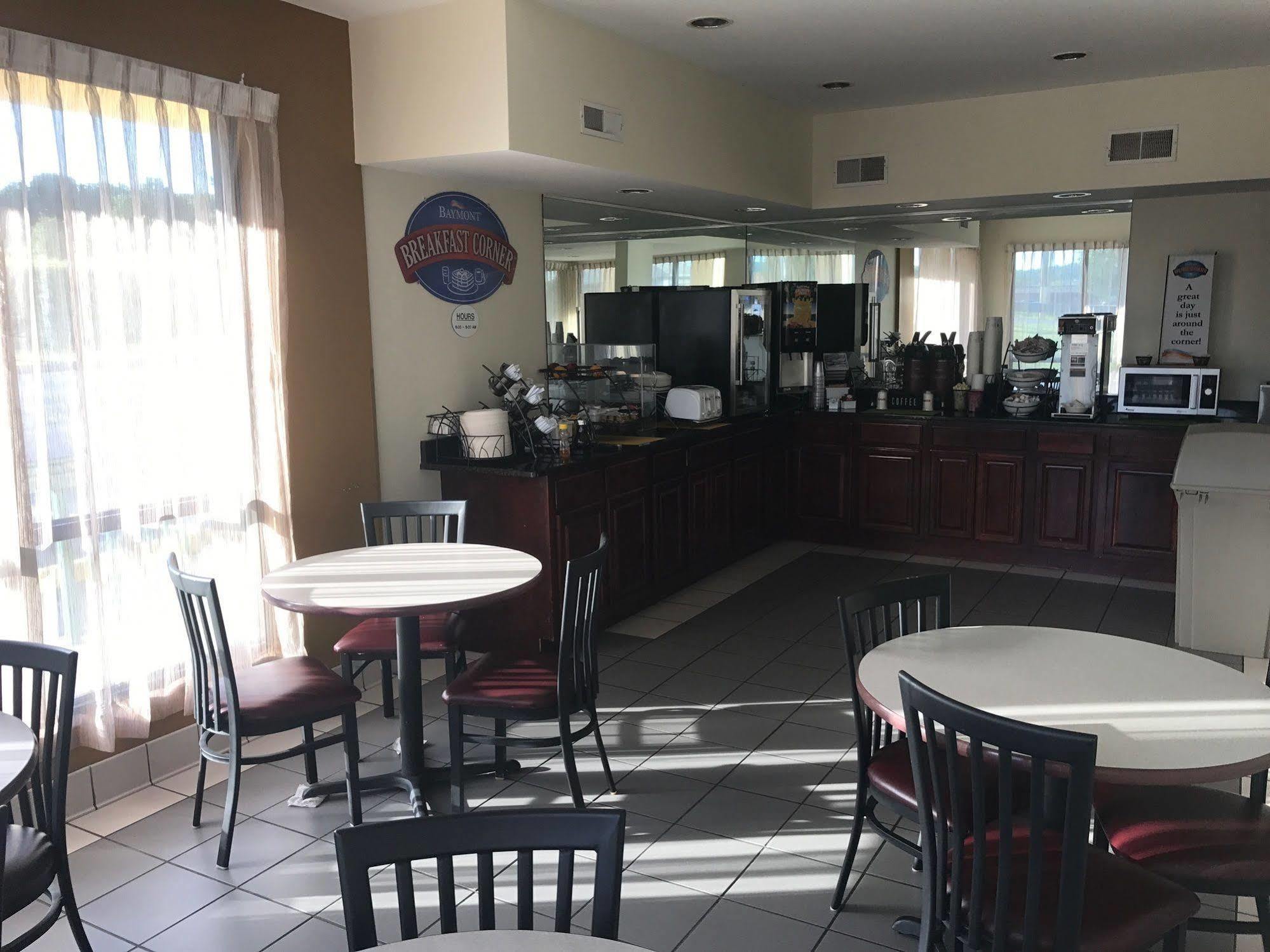 Baymont By Wyndham Cave City Bagian luar foto